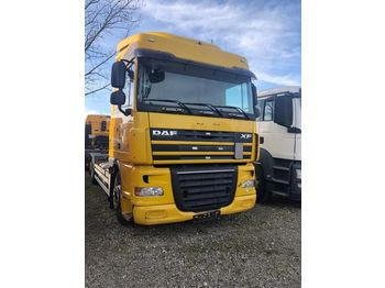 Container transporter/ Swap body truck DAF XF 105.410 T FAHRGESTELL: picture 1