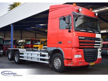 Cab chassis truck DAF XF 105 - 460, Euro 5, Space Cab, 6x2: picture 1
