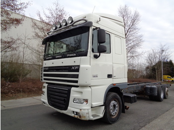 Cab chassis truck DAF XF 105-460 MANUAL: picture 1