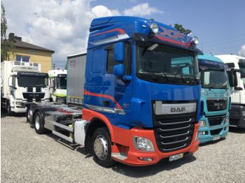 Cab chassis truck DAF XF 106 440 manual: picture 1