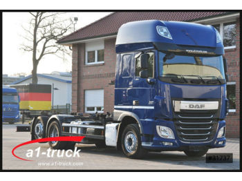 Container transporter/ Swap body truck DAF XF 106.460 SSC ntarder, Multiwechsler 7.45/7.82: picture 1
