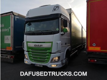 Curtainsider truck DAF XF 460 FAR: picture 1