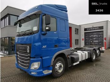 Container transporter/ Swap body truck DAF XF 460 FAR /Liftachse/ZF Intarder/MANUAL: picture 1