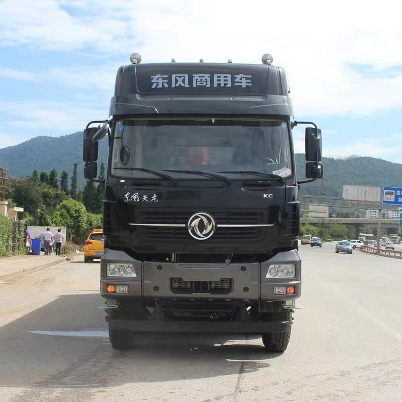 Tipper for transportation of heavy machinery DONGFENG 420HP Dump Truck 12-Wheeler Sino Truck 8x4: picture 3