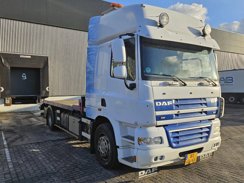 Dropside/ Flatbed truck DAF CF 85 410 SSpace Cab Euro 5
