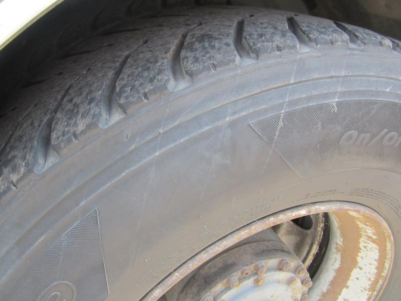 Dropside/ Flatbed truck DAF XF105 460