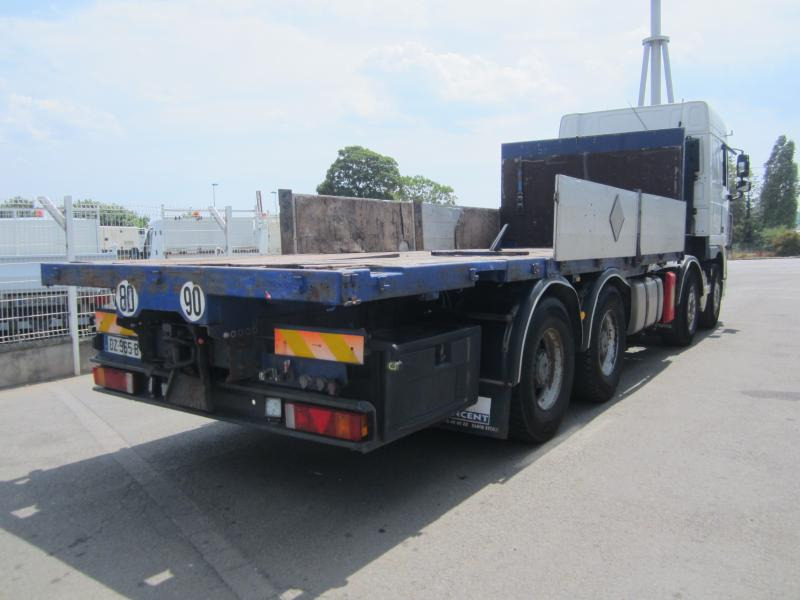 Dropside/ Flatbed truck DAF XF105 460