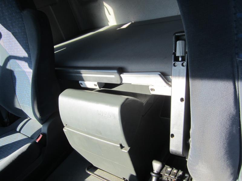 Dropside/ Flatbed truck MAN TGA 26.430