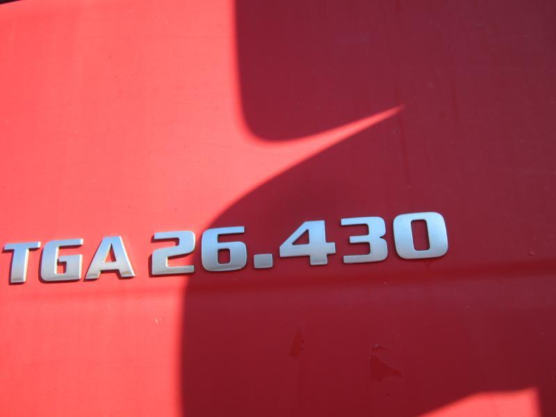 Dropside/ Flatbed truck MAN TGA 26.430