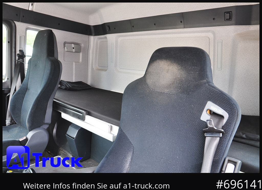 Dropside/ Flatbed truck MAN TGS 26.440, PK27002 Jib 21m, Funk, Lift-Lenkachse,
