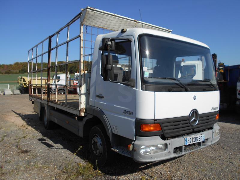 Dropside/ Flatbed truck Mercedes Atego 815