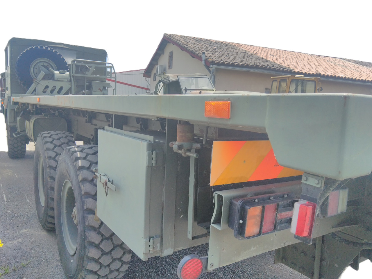 Dropside/ Flatbed truck RENAULT TRM 10000