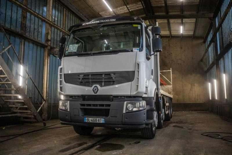 Dropside/ Flatbed truck Renault KERAX 380DXI-8x4+PK18TM/3EXT