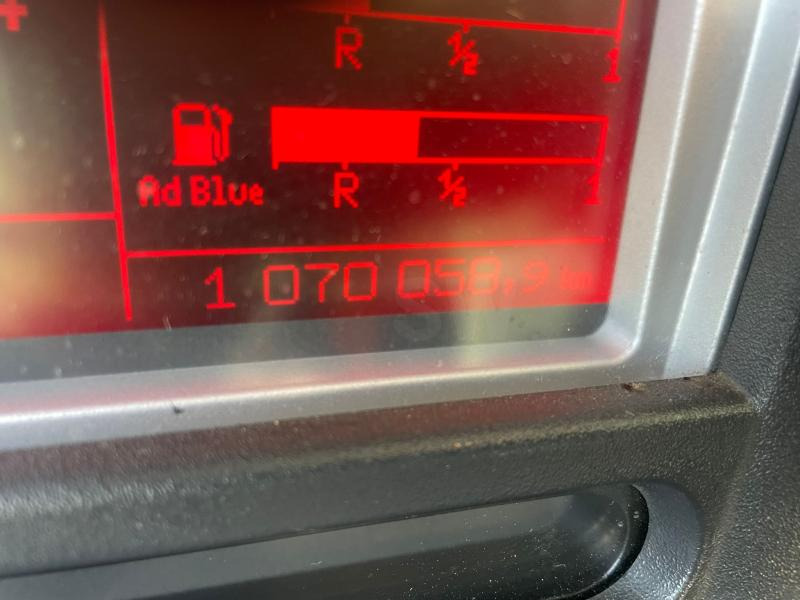 Dropside/ Flatbed truck Renault Magnum 440 DXI