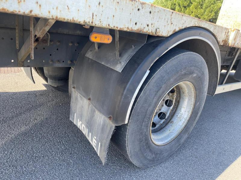 Dropside/ Flatbed truck Renault Premium 270 DCI