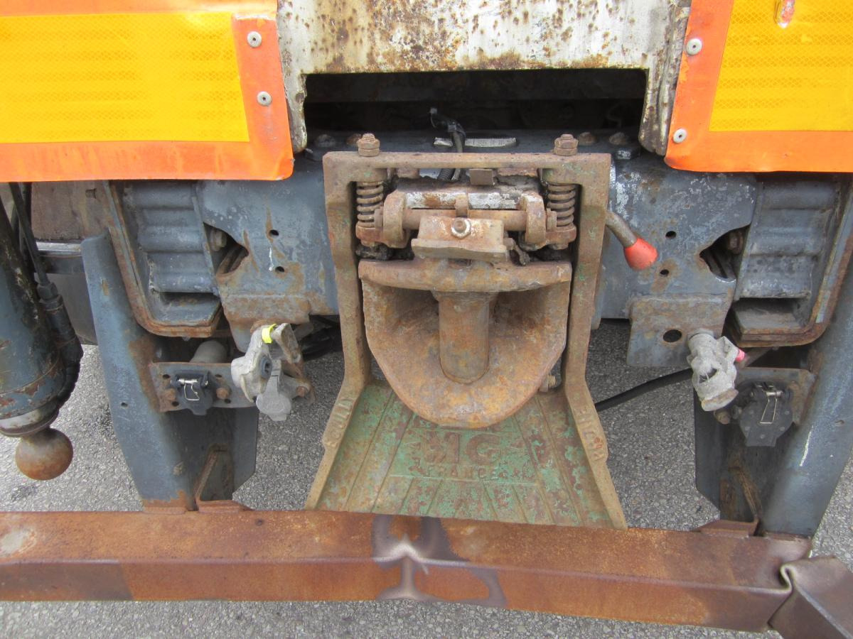 Dropside/ Flatbed truck Volvo FH 520