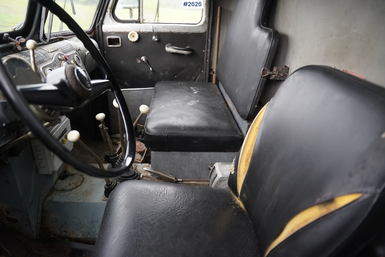 Hook lift truck 1963 Scania 160 6x6 hook lift