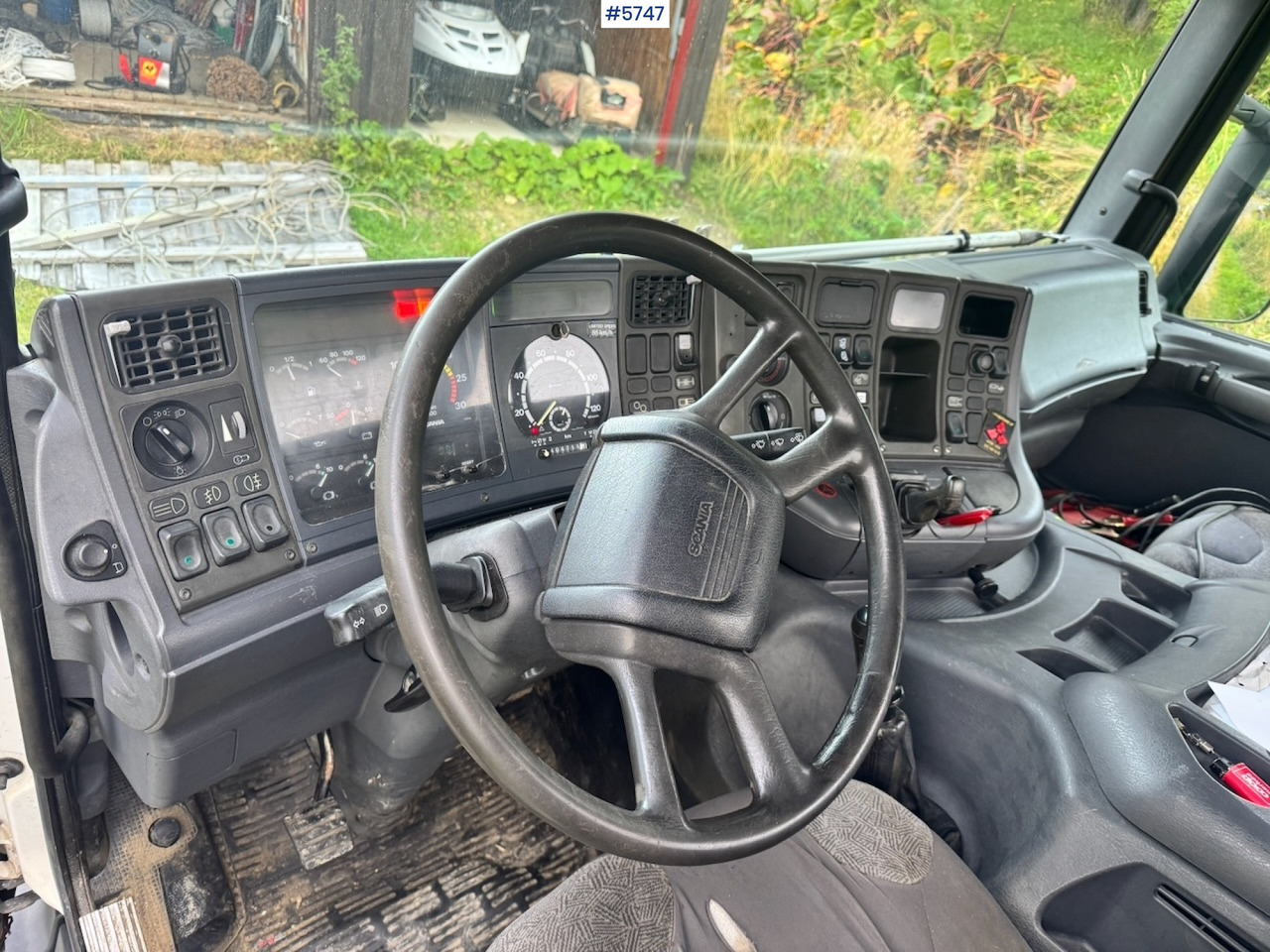 Hook lift truck 1998 Scania 94D 310 Hook‑truck