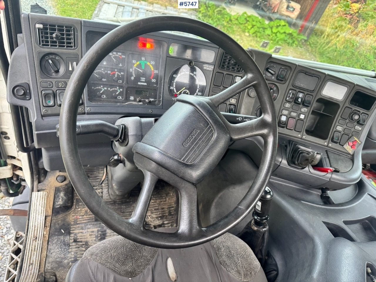 Hook lift truck 1998 Scania 94D 310 Hook‑truck