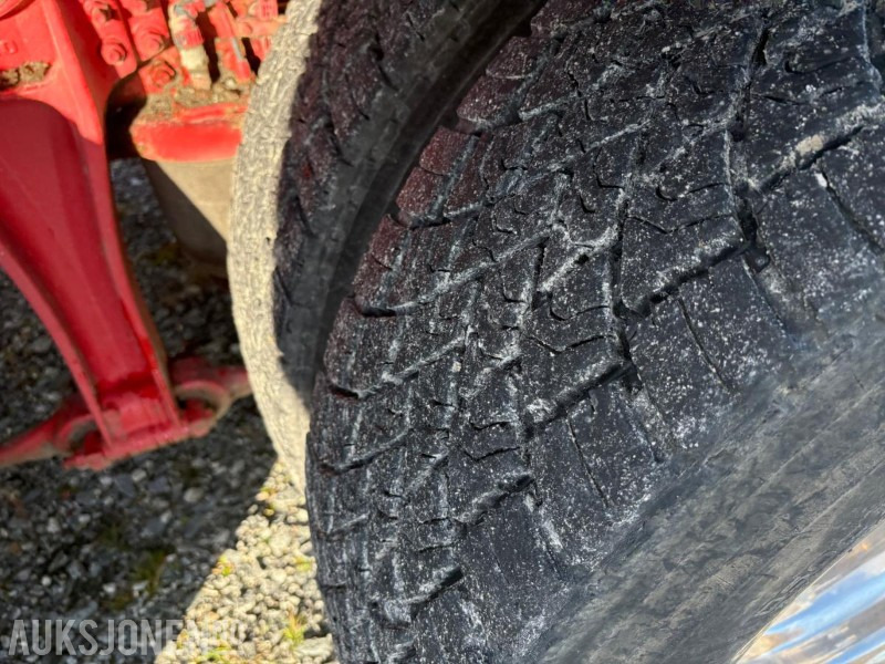 Hook lift truck 2005 Iveco 260S48 krokløft