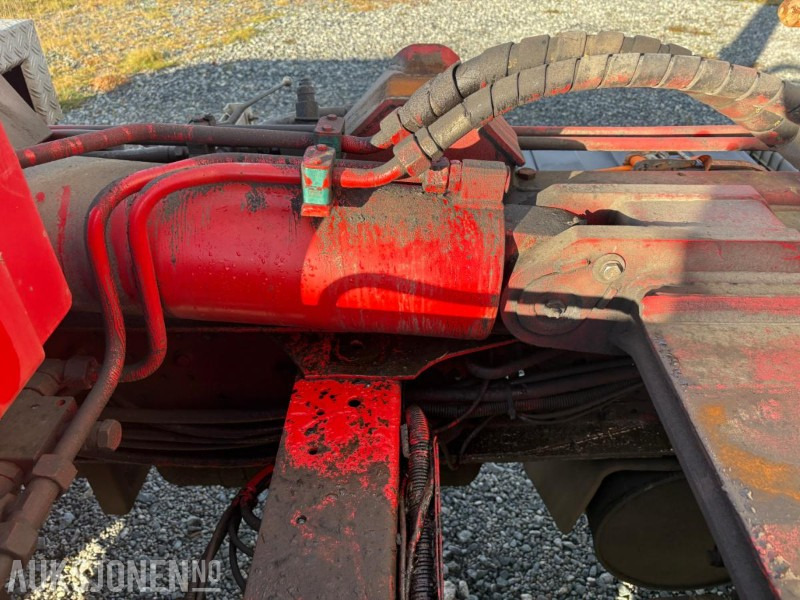 Hook lift truck 2005 Iveco 260S48 krokløft