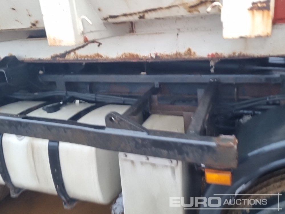 Hook lift truck 2008 DAF CF