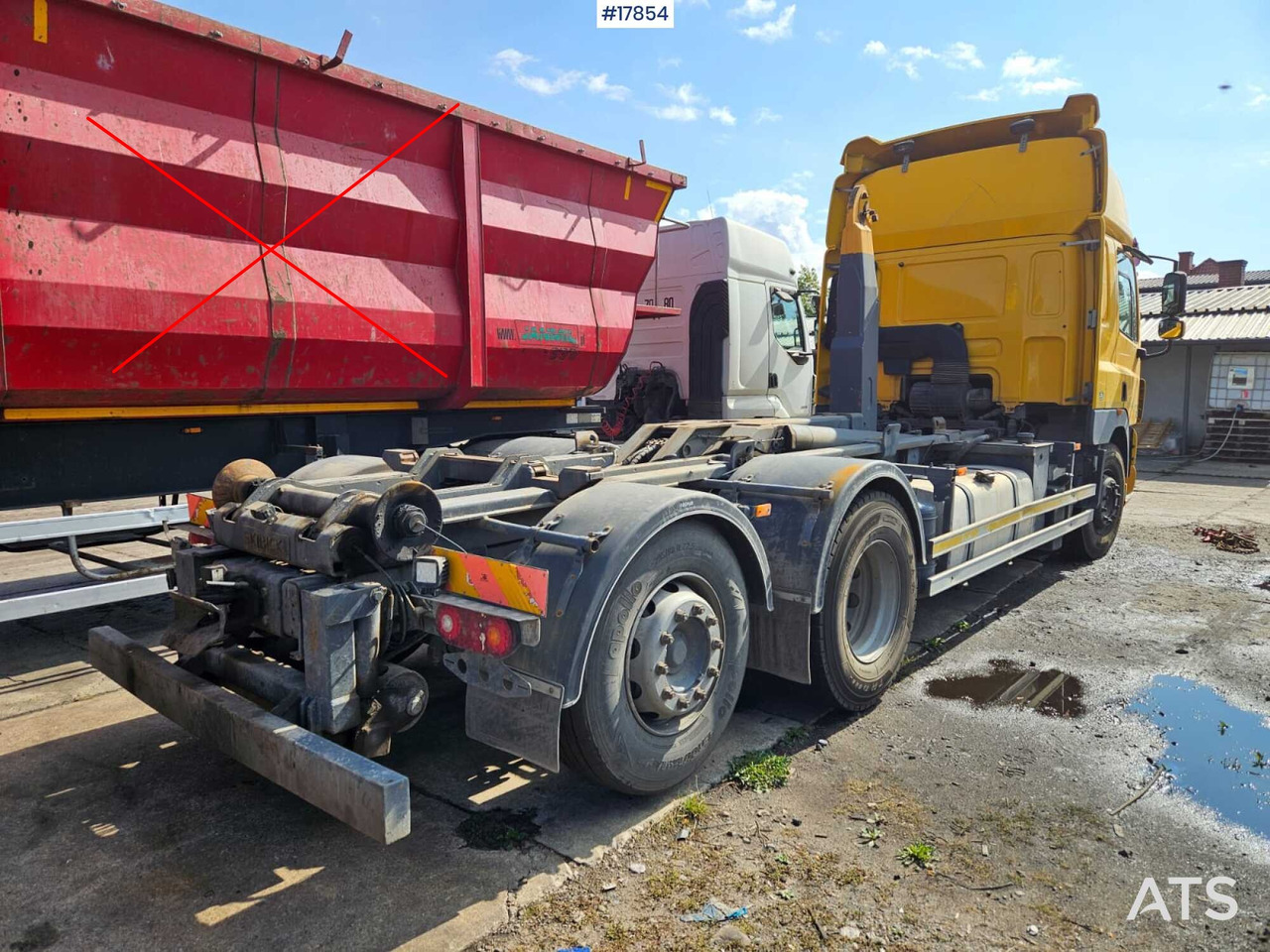 Hook lift truck 2009 DAF CF 85.410