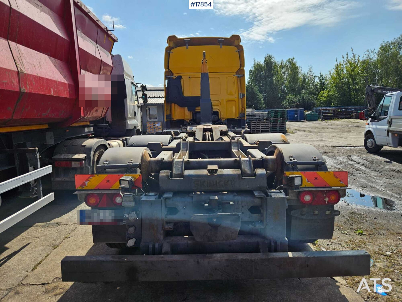 Hook lift truck 2009 DAF CF 85.410