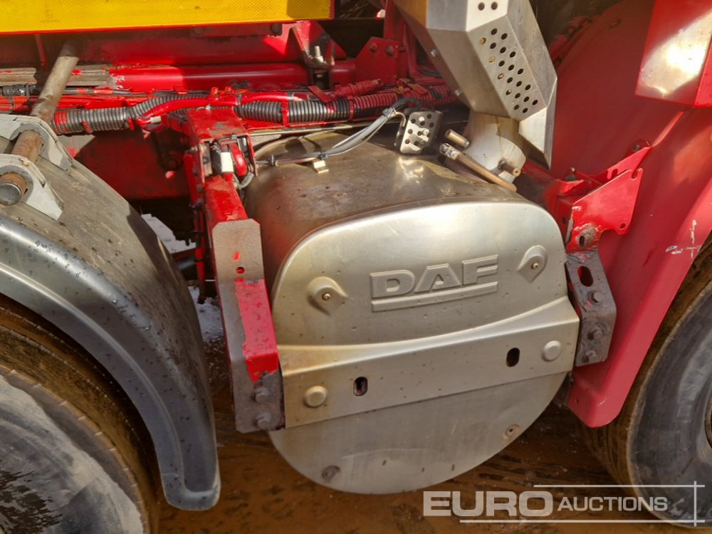 Hook lift truck 2012 DAF CF85-410