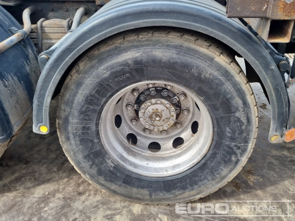 Hook lift truck 2012 MAN 35.360