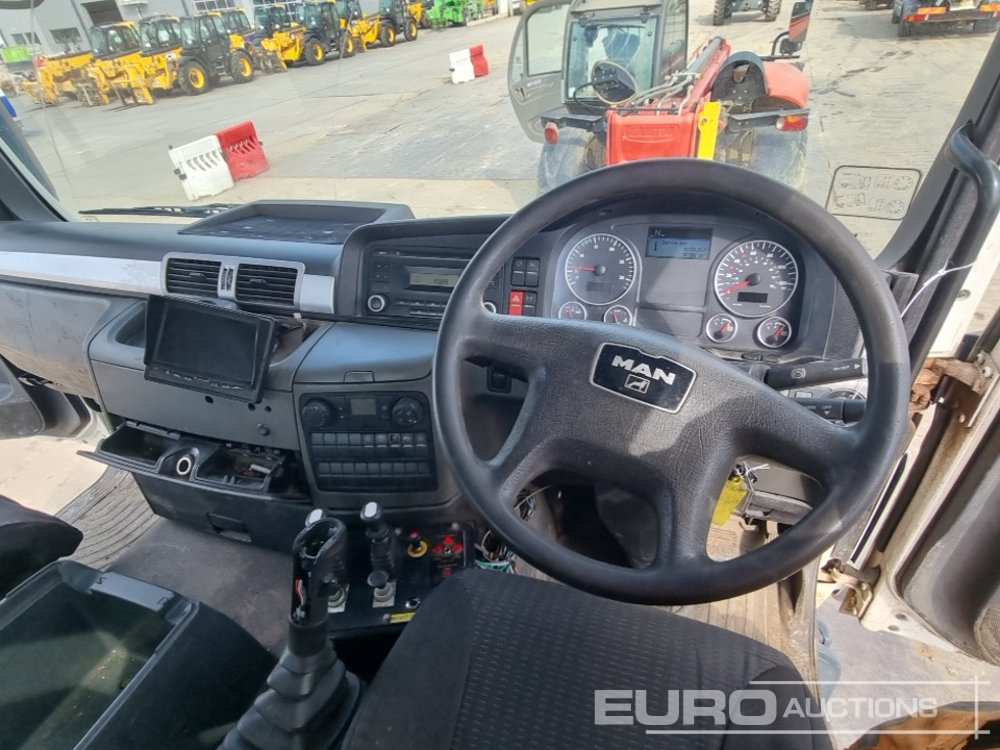 Hook lift truck 2012 MAN 35.360