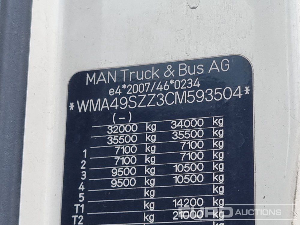 Hook lift truck 2012 MAN 35.360