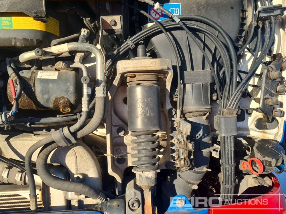 Hook lift truck 2012 Scania P360