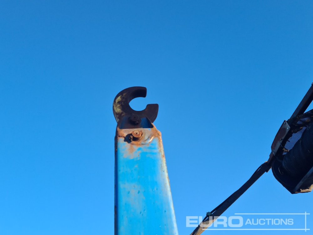 Hook lift truck 2012 Scania P360