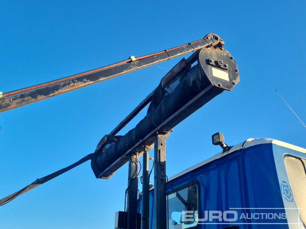 Hook lift truck 2012 Scania P360