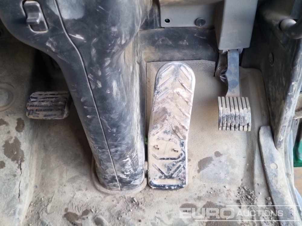 Hook lift truck 2013 DAF CF85.360