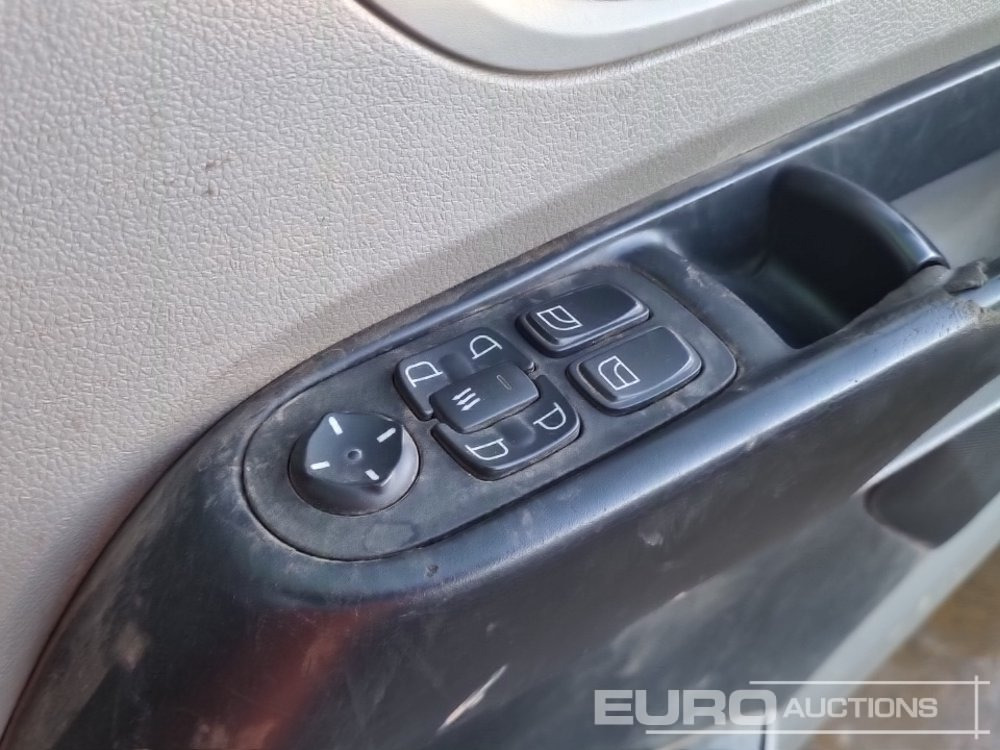 Hook lift truck 2013 DAF CF85.360