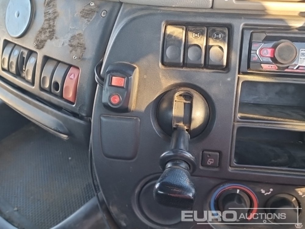 Hook lift truck 2013 DAF CF85.360