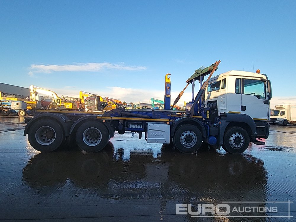 Hook lift truck 2014 MAN TGS 32.400