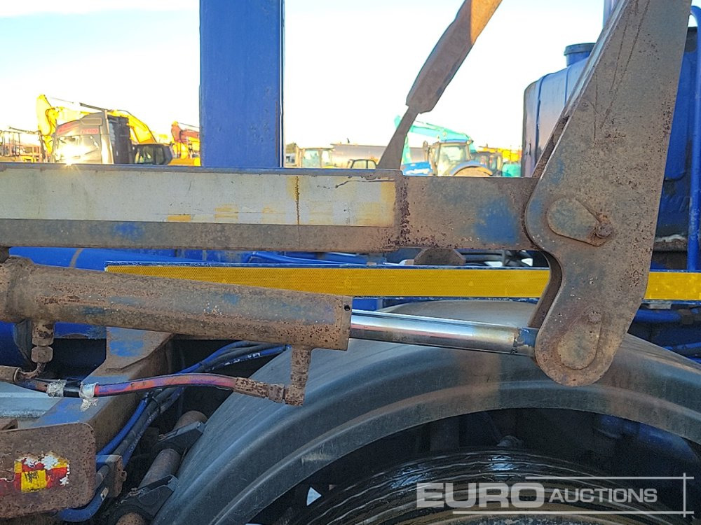 Hook lift truck 2014 MAN TGS 32.400