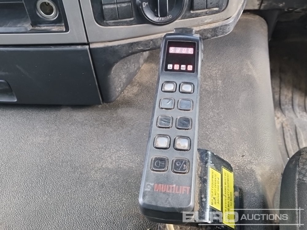 Hook lift truck 2018 MAN TGS 35.420
