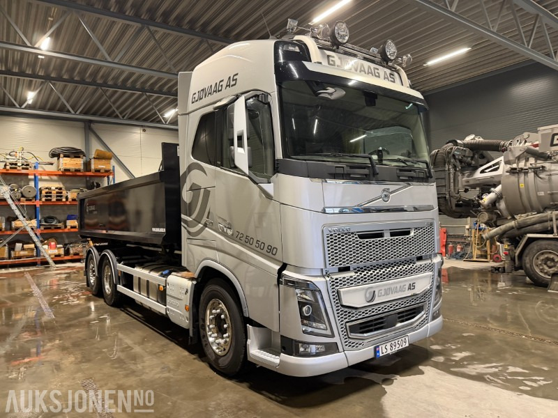 Hook lift truck 2018 Volvo FH16 750 Krokbil 6x2