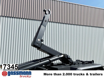 Hook lift truck  20-47 S