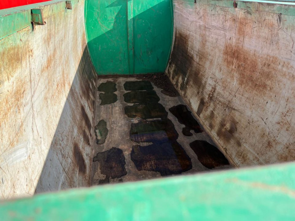 Hook lift truck Abrollcontainer Ellermann Container