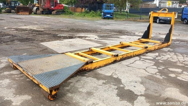Hook lift truck Abrollfahrgetsell
