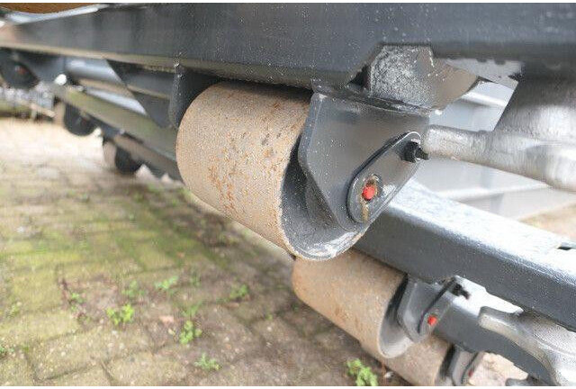 Hook lift truck Abrollkippaufbau, Containerchassis, 20 Fuß