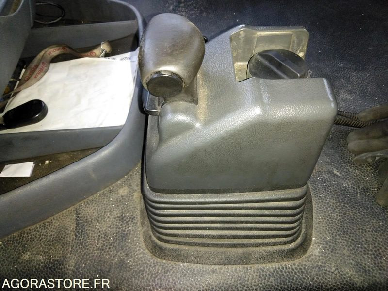 Hook lift truck CAMION AMPLIROLL CN-524-FV