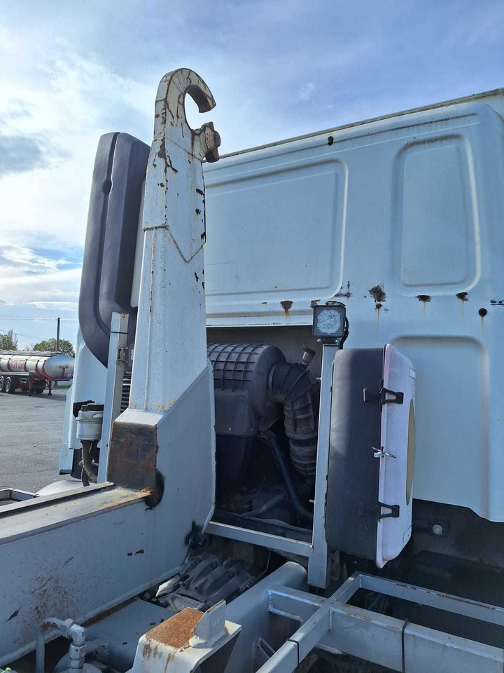 Hook lift truck DAF CF