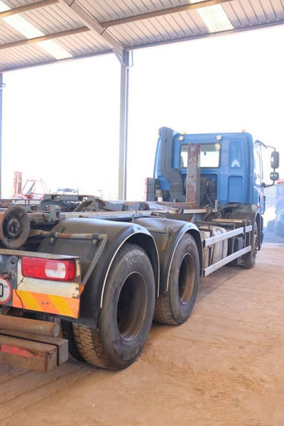 Hook lift truck DAF CF85.360