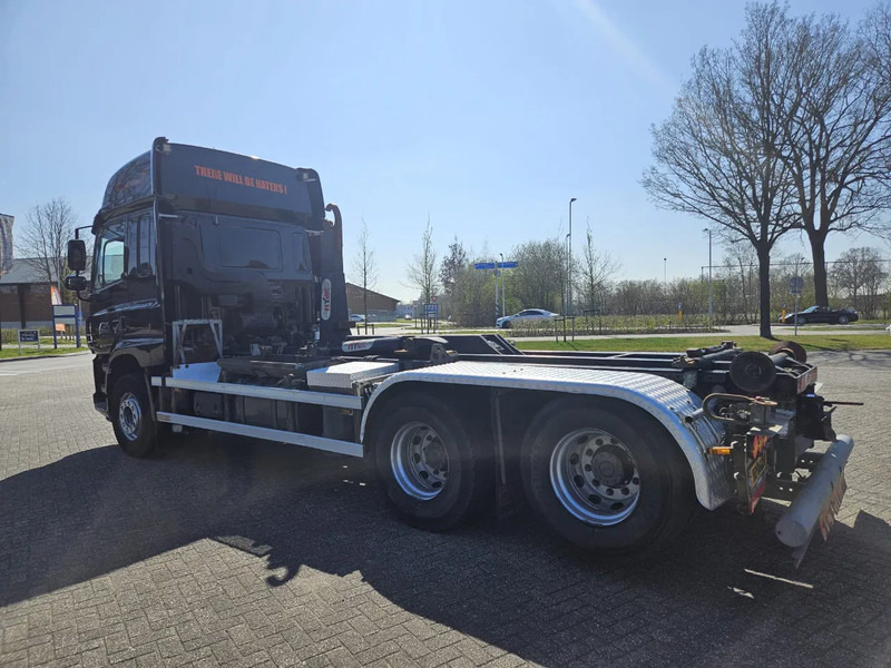 Hook lift truck DAF CF 460 6X2 | 10 tyres | Hyva 22.57.S | Euro 6 | Retarder